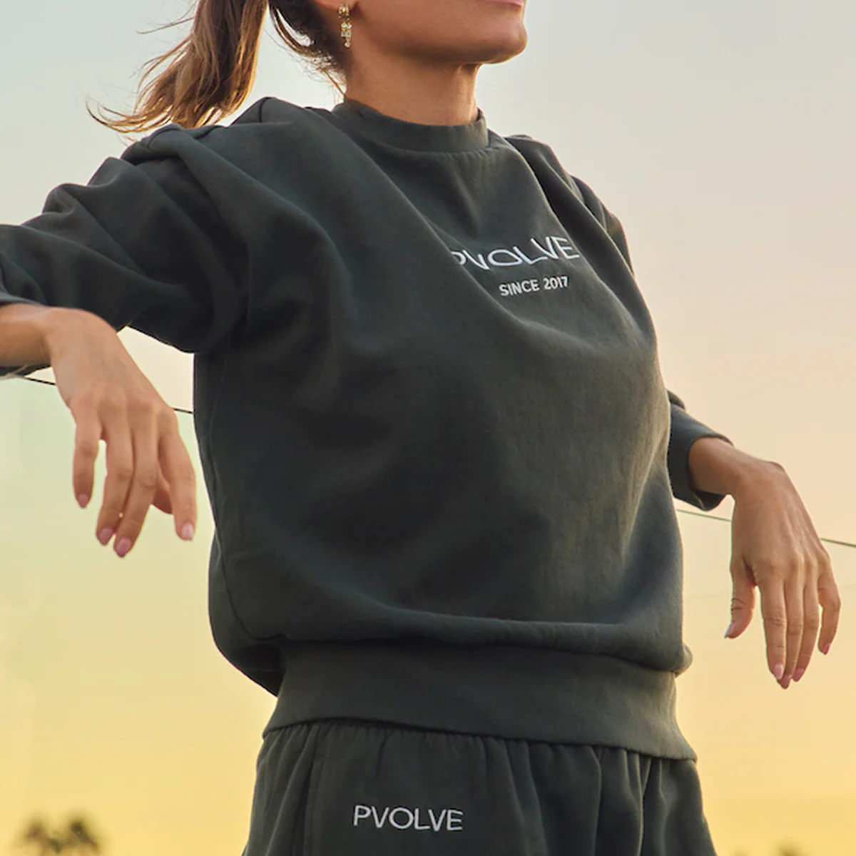 The Heritage Crewneck Sweatshirt - Image 5